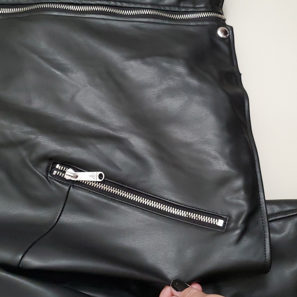 *NWT* Sam Edelman Vegan Faux Leather Moto Jacket - Picture 8 of 16
